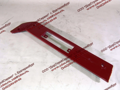 Заглушка боковая бампера правая SH F3000 красная SHAANXI / Shacman (ШАНКСИ / Шакман) DZ93259932203 фото 1 Мурманск