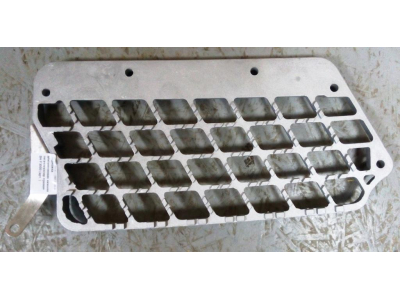 Подножка алюминиевая нижняя тягач/миксер правая  SH F3000 SHAANXI / Shacman (ШАНКСИ / Шакман)  фото 1 Мурманск